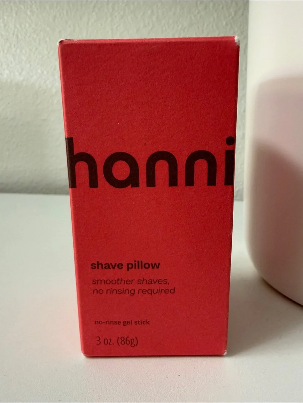 Hanni Shave Pillow- smoother shaves, no rinsing required BRAND NEW IN BOX!